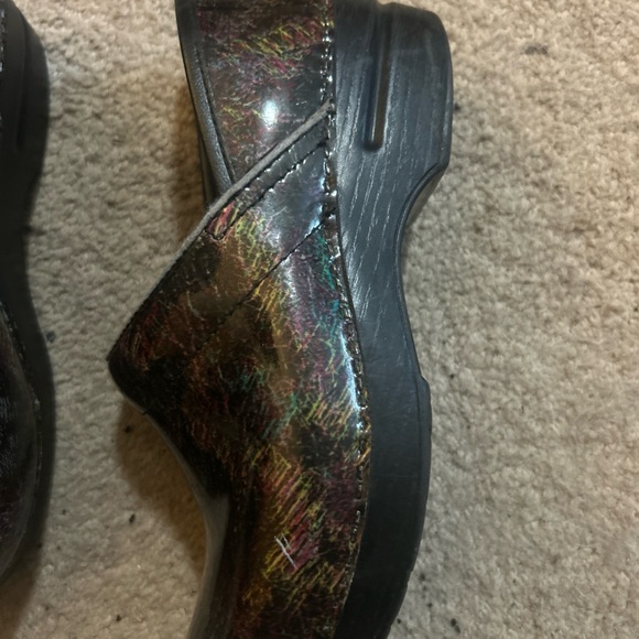 Colorful Women's Clogs - Picture 3 of 5